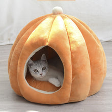 Load image into Gallery viewer, HiFuzzyPet Cactus Shaped Cat Cave Bed