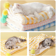 Load image into Gallery viewer, HiFuzzyPet Super Soft & Warm Sherpa Fleece Cat Blanket