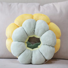 Load image into Gallery viewer, HiFuzzyPet Cute Flower Shape Cat Cone Collar, Waterproof