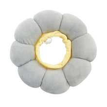 Load image into Gallery viewer, HiFuzzyPet Cute Flower Shape Cat Cone Collar, Waterproof