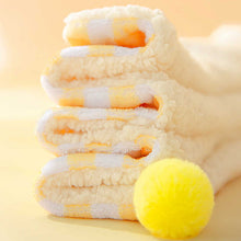 Load image into Gallery viewer, dauble layer super soft cat blanket