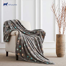 Load image into Gallery viewer, HiFuzzyPet Soft Flannel Large Dog Blanket