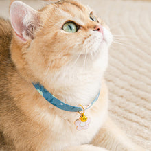 Load image into Gallery viewer, HiFuzzyPet 2pcs Flower Pendant Cat Collar with Bell
