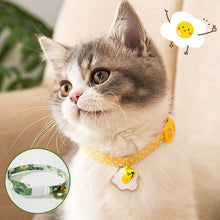 Load image into Gallery viewer, HiFuzzyPet 2pcs Flower Pendant Cat Collar with Bell
