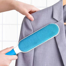 Load image into Gallery viewer, HiFuzzyPet Pet Hair Remover Brush with Self-Cleaning Base
