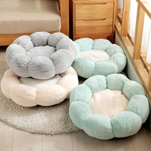 Load image into Gallery viewer, HiFuzzyPet Calming Cozy Donut Cat Bed
