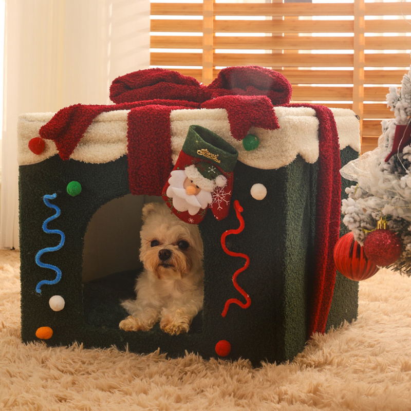 cat Christmas bed-gift box shaped 
