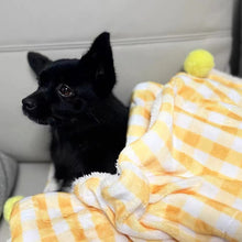 Load image into Gallery viewer, yellow super soft cat blanket keep warm
