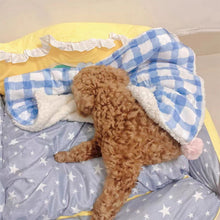 Load image into Gallery viewer, blue thick super soft cat blanket 
